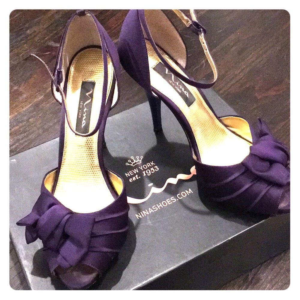 Nina Dress Shoes Size 7. Wore for Wedding!